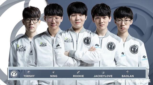 她果断调整 她果断调整