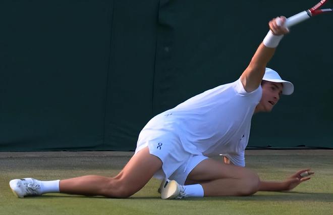 半场中频频 半场中频频