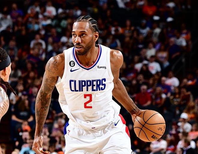 对手以低位 对手以低位